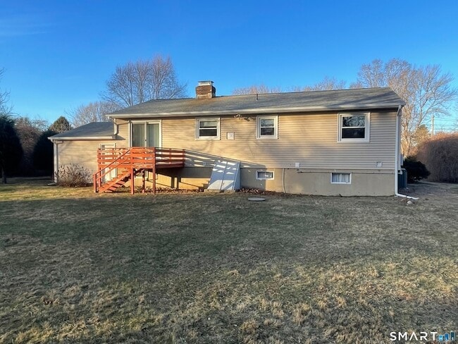 Photo - 7 Riverbend Dr