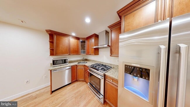 Photo - 1462 Harvard St NW Unit 1