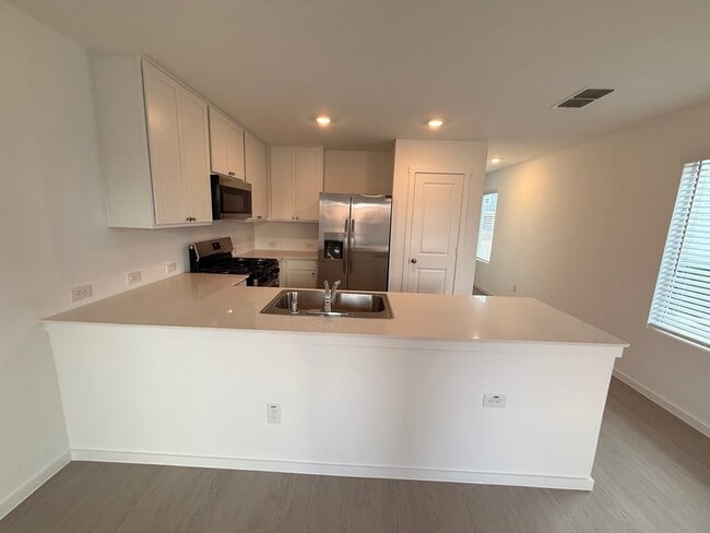 Photo - 12125 Steeplechase Dr