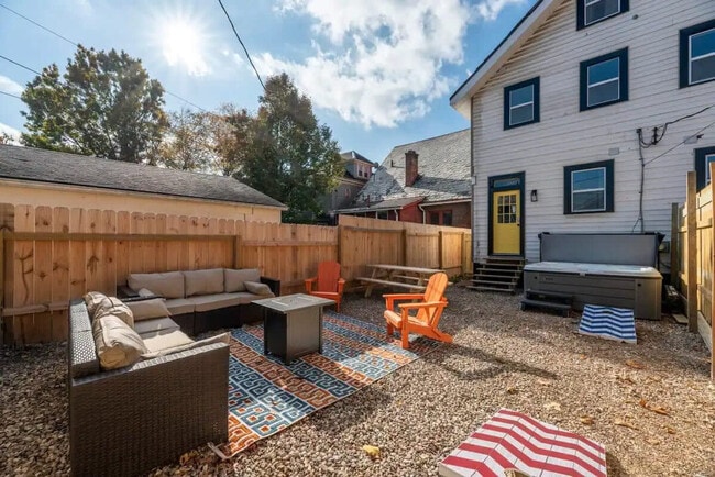 Photo - 2552 Glenmawr Ave Unit SI ID1407032P