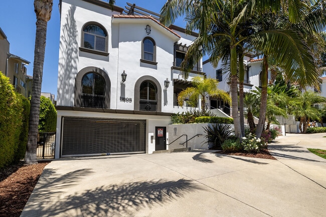 Photo - Vista Paradiso