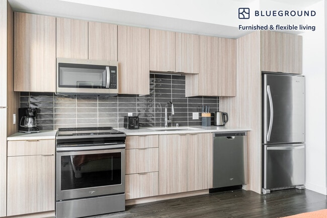 Photo - 238 13th St Unit FL7-ID2014