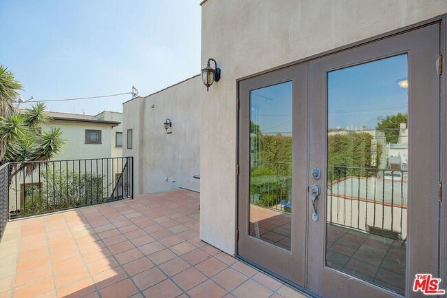 Photo - 10567 Ayres Ave