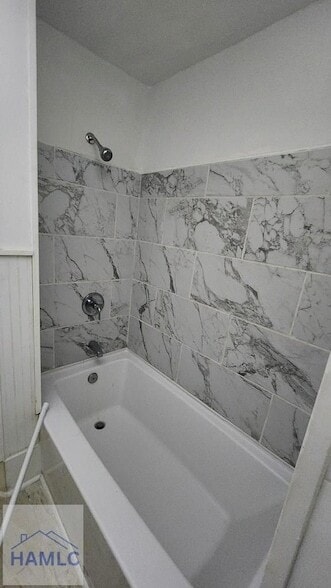 Photo - 826 E Duffy St