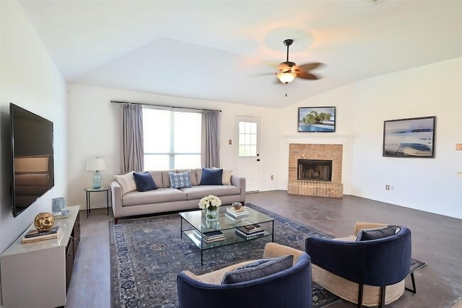 Photo - 1631 Mt Zion Dr