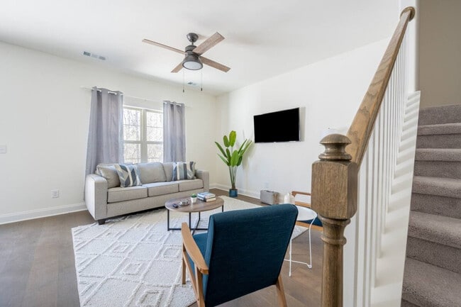 Building Photo - 3319 Old Hickory Blvd Unit SI ID1385499P