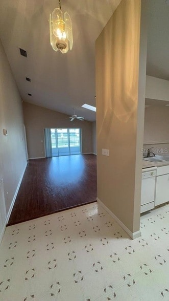 Photo - 5319 NW 18th St