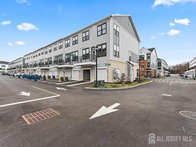 Photo - 715 Parker Blvd