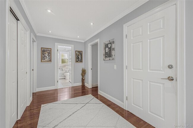 Photo - 2 Bryn Mawr Pl Unit 1st floor