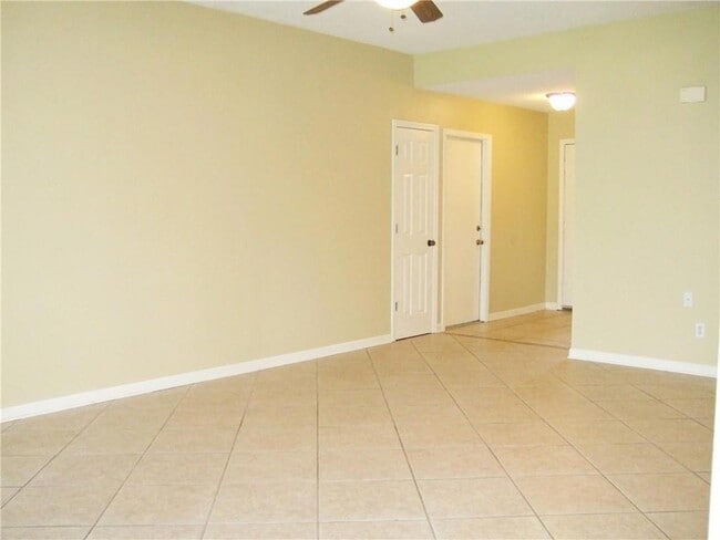 Photo - 1106 Devonshire Dr