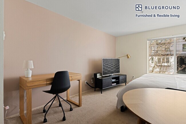 Photo - 4760 21st Ave NE Unit FL3-ID861