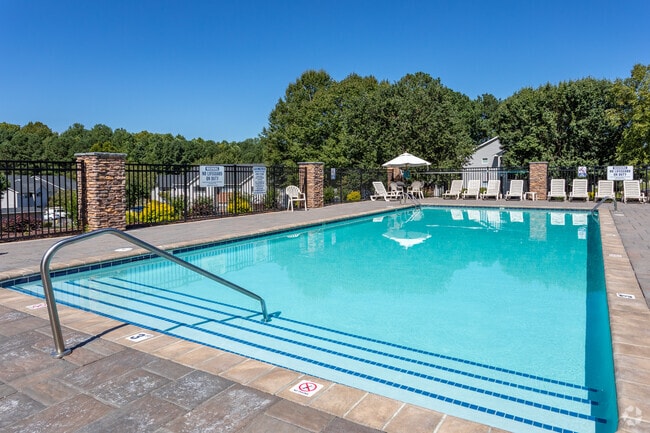 Building Photo - Mallard Cove Apartments