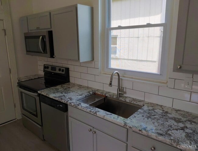 Photo - 15 Bertus St