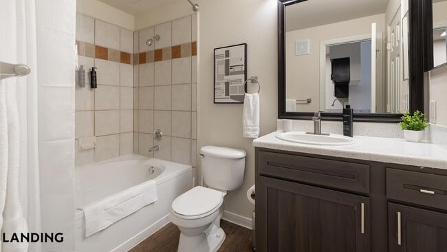 Photo - 3250 Hudson Crossing Unit 825