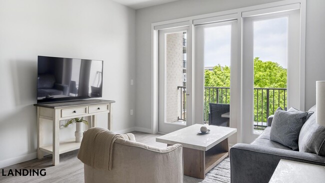Photo - 2000 Aureum Dr Unit 1-354