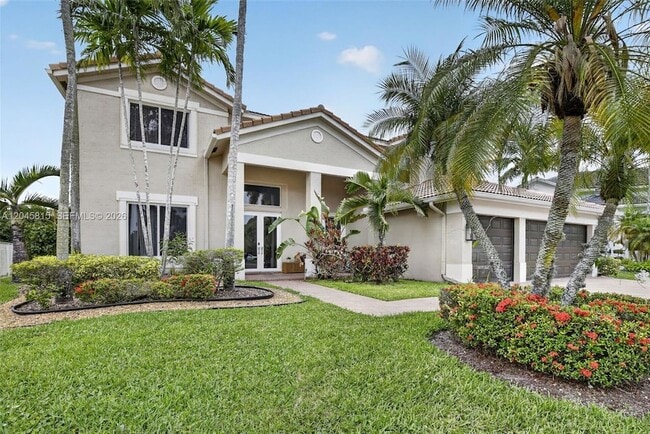 Photo - 981 Waterside Cir
