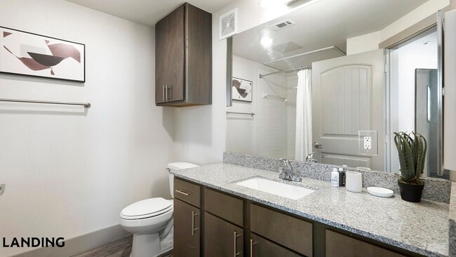 Photo - 12500 Shadowglen Trce Unit 4306