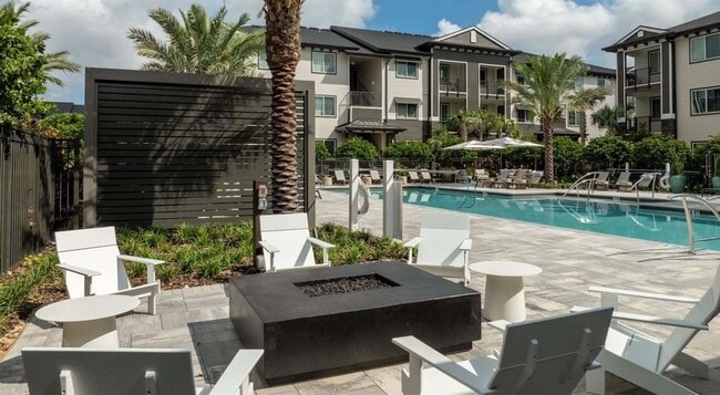 Photo - 5000 Collina Ter Unit A2