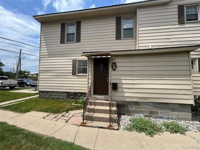 Photo - 65 N Washington St Unit 5