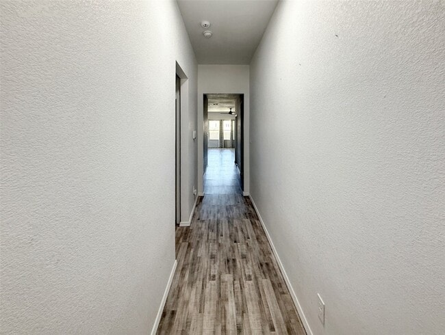 Photo - 805 Exeter St