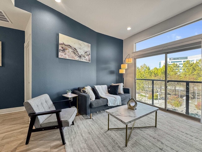 Photo - 2916 Indiana St Unit ID1285558P