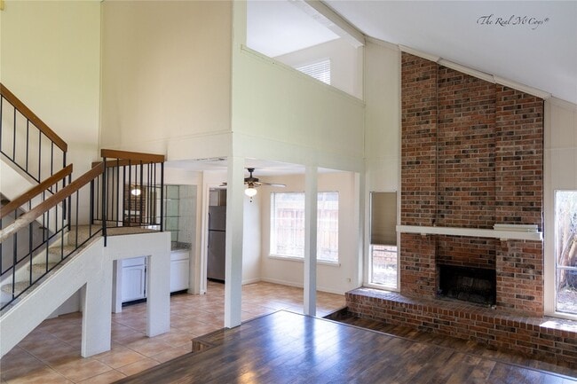 Photo - 3101 Raintree Dr