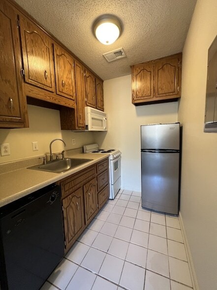 Photo - 132 Ballygar St Unit J