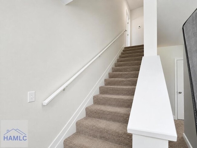 Photo - 227 Rendell Ln