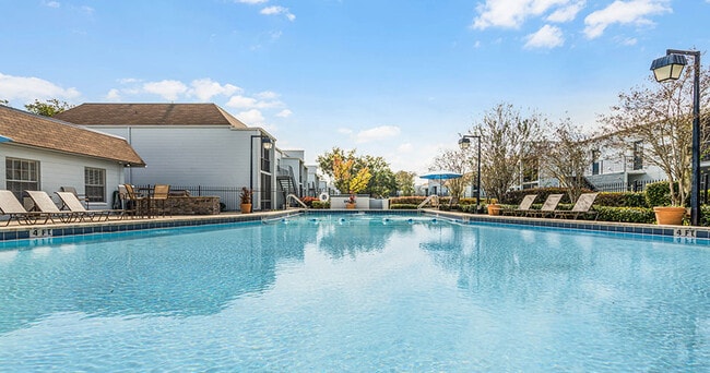 Photo - Fountain Square Apartments