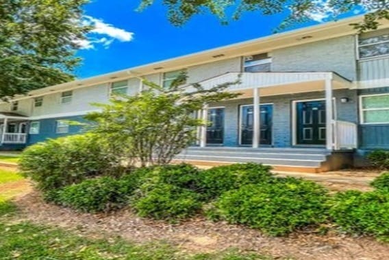 Building Photo - Heritage Square Apartments