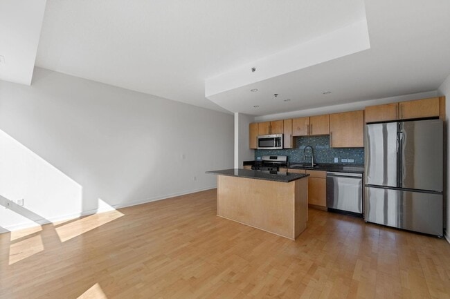 Photo - 929 Portland Ave