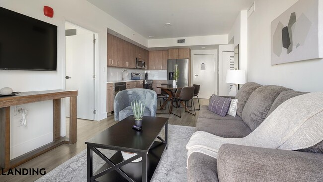 Photo - 1025 E 25th St Unit 603