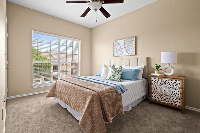 Photo - Stoneybrook Apartments & Townhomes