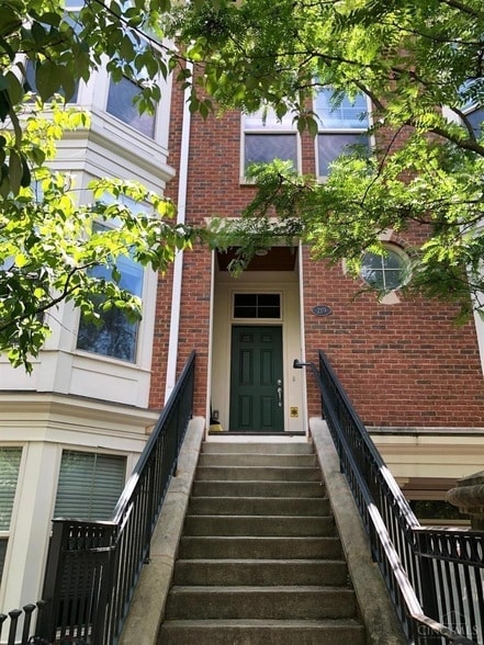 Photo - 219 Stetson St Unit 219