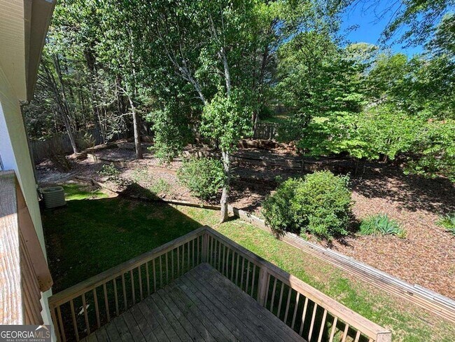 Photo - 411 Jeffords Rd