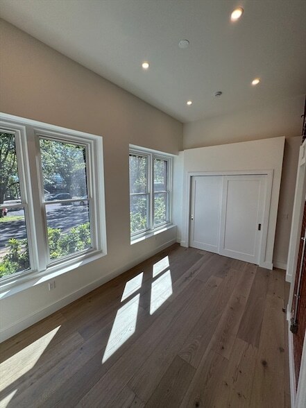 Photo - 100 Captains Row Unit 104