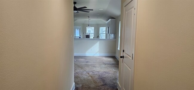 Photo - 7952 Hull Ave