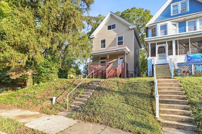 Photo - 1958 Fairfax Ave