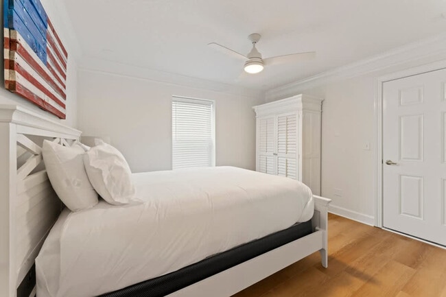 Photo - 614 6th Ave S Unit SI ID1578427P