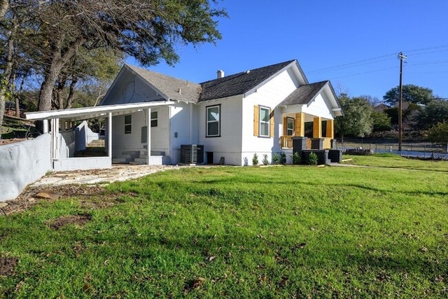 Photo - 71 Crown Rd