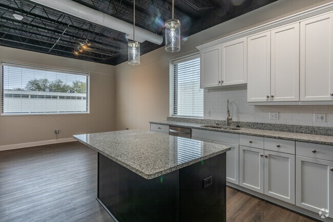 1BR, 1BA - 681 SF - Second Avenue Apartments