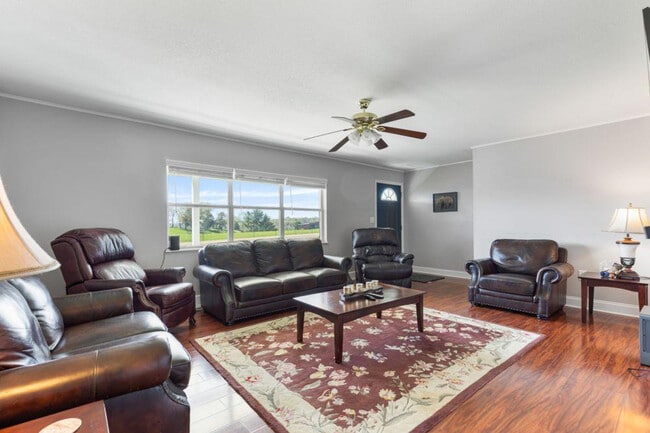 Photo - 1310 Fredrick Ln Unit ID1266885P