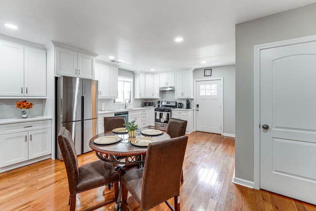 Photo - 51 Indian Ave Unit SI ID1385594P