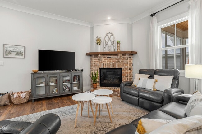 Building Photo - 164 Markham Dr Unit SI ID1473627P