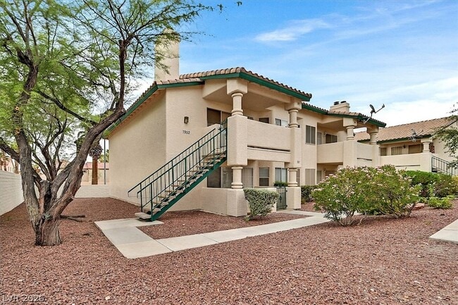 Building Photo - 7952 Terrace Rock Way Unit 102