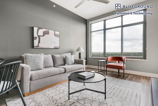 Building Photo - 4800 Auburn Ave Unit FL16-ID1150