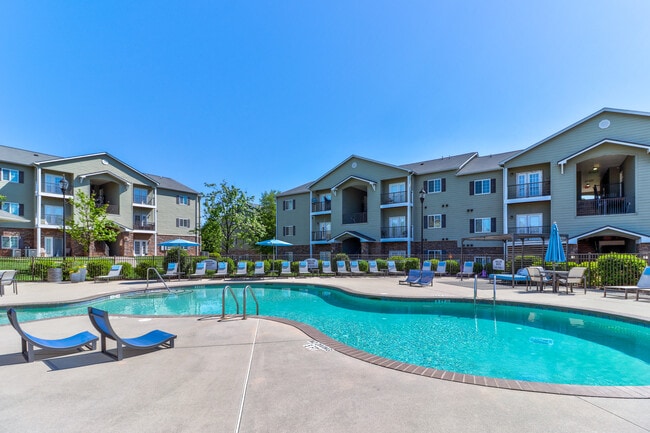 Building Photo - The Pointe at Heritage