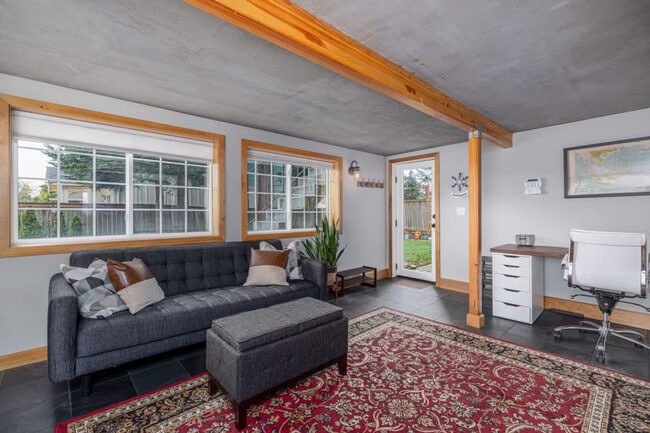 Photo - 3701 SW Henderson St Unit ID1299039P