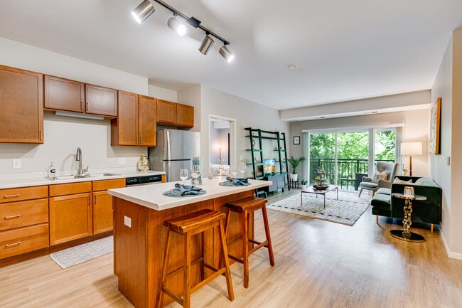 Photo - Eastwood Ridge