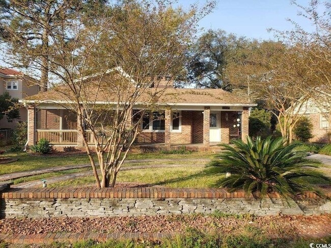 Building Photo - 507 31st Ave N